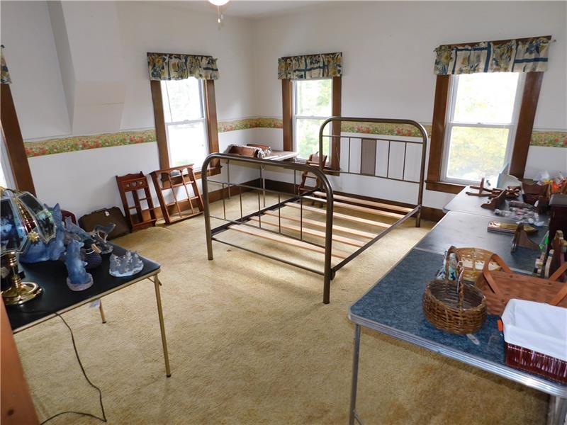 995 Vernon Road Greenville, PA 16125 - Photo 9 of 10 bedroom