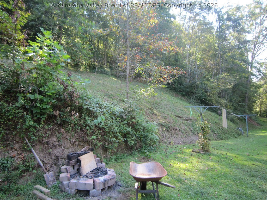 282 Little Left Hand Road Amma, WV 25005 - Photo 11 of 11 Gallery Image 11