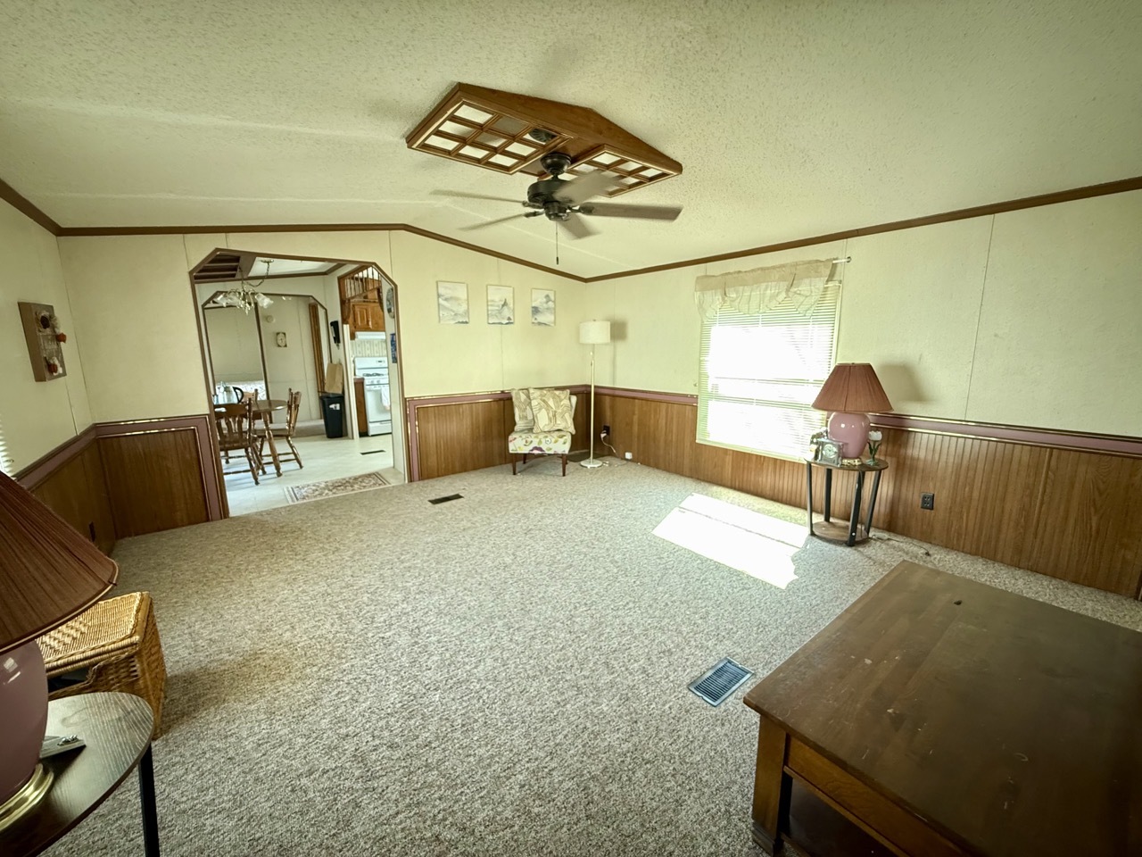 23 Walnut Street Minooka, IL 60447 - Photo 3 of 17 a living room with furniture