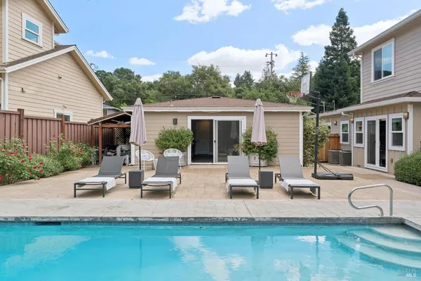 $2,390,000 | 227 Theodor Lane, Sonoma, CA 95476
