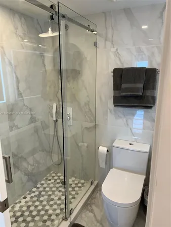 $8,000 | 100 Lincoln Road, Unit 1548, Miami Beach, FL 33139