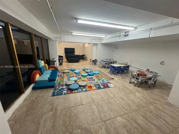 $8,000 | 100 Lincoln Road, Unit 1548, Miami Beach, FL 33139