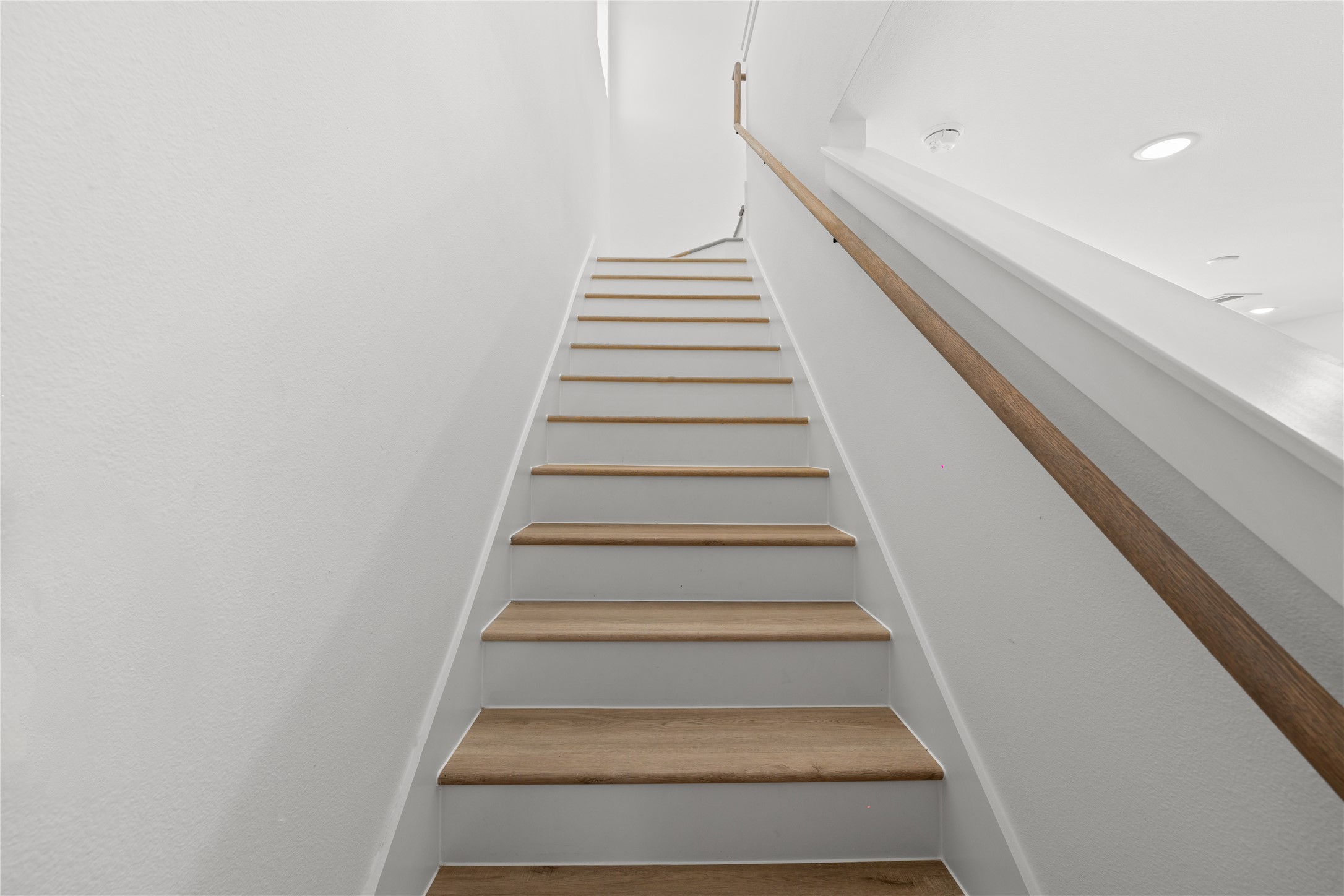 113 Milby Street Houston, TX 77003 - Photo 20 of 38 a view of entryway