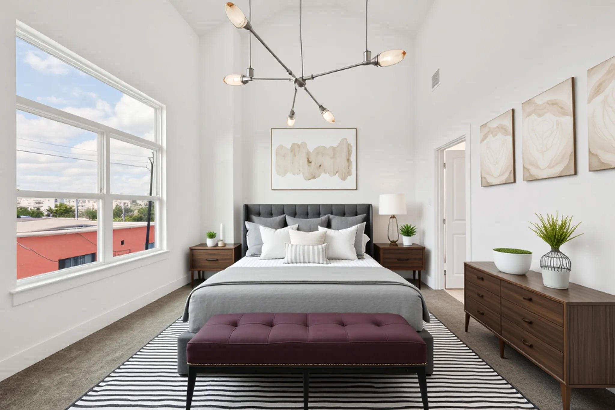 113 Milby Street Houston, TX 77003 - Photo 24 of 38 a bedroom with a large bed and a window