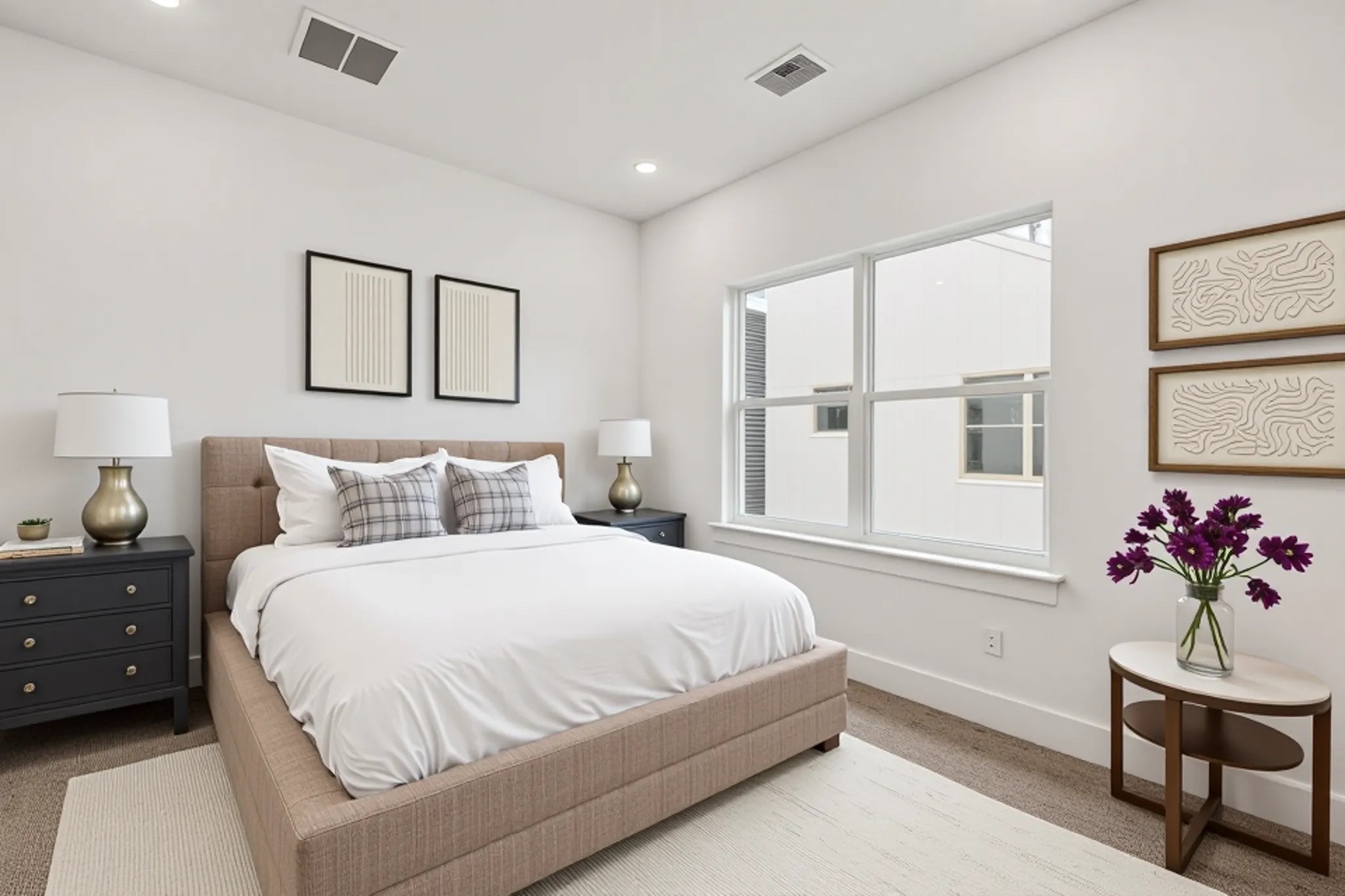 113 Milby Street Houston, TX 77003 - Photo 31 of 38 a bedroom with a bed and a potted plant