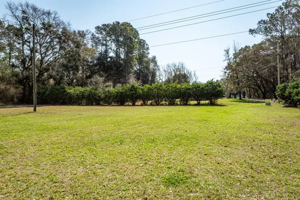 $469,000 | 1124 Sallie Manigault Lane, McClellanville, SC 29458