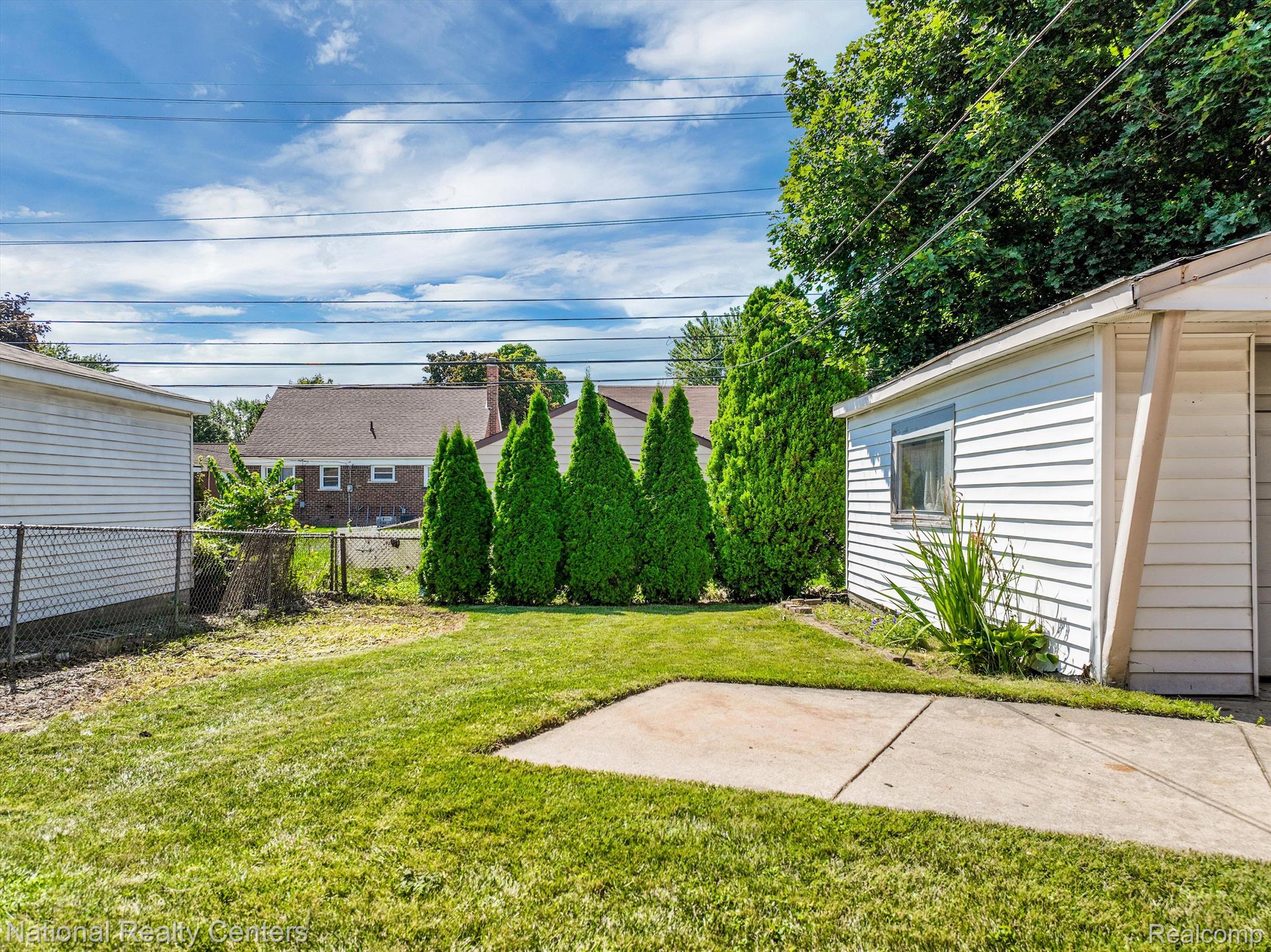 6037 Inkster Road Garden City, MI 48135 - Photo 22 of 26 Backyard has room to play