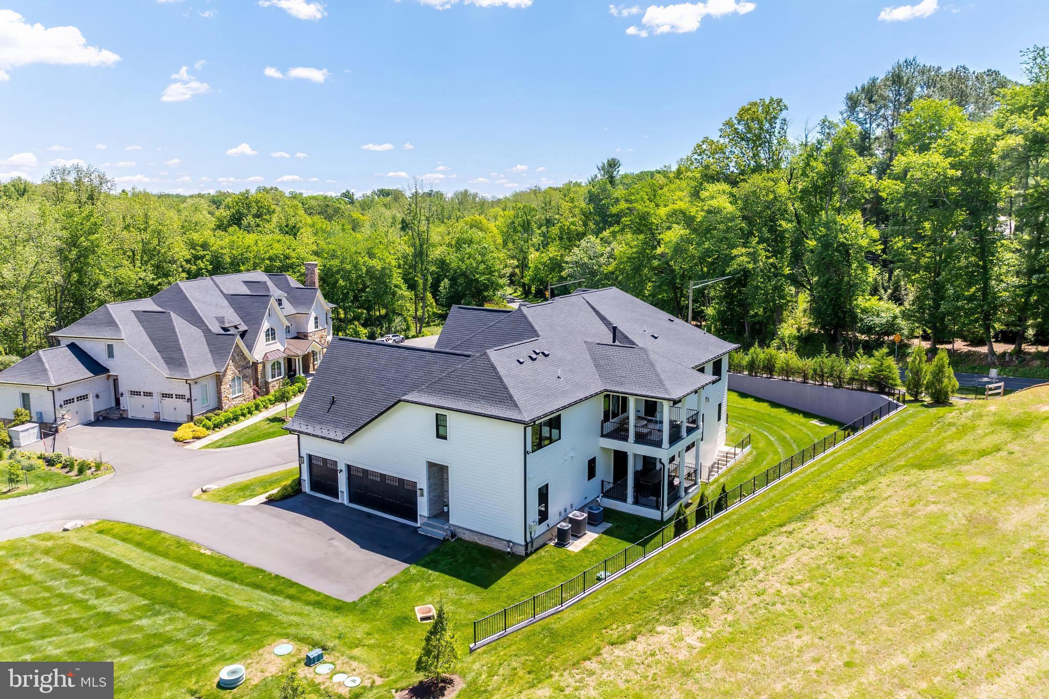 952 Walker Road Great Falls, VA 22066 - Photo 3 of 70