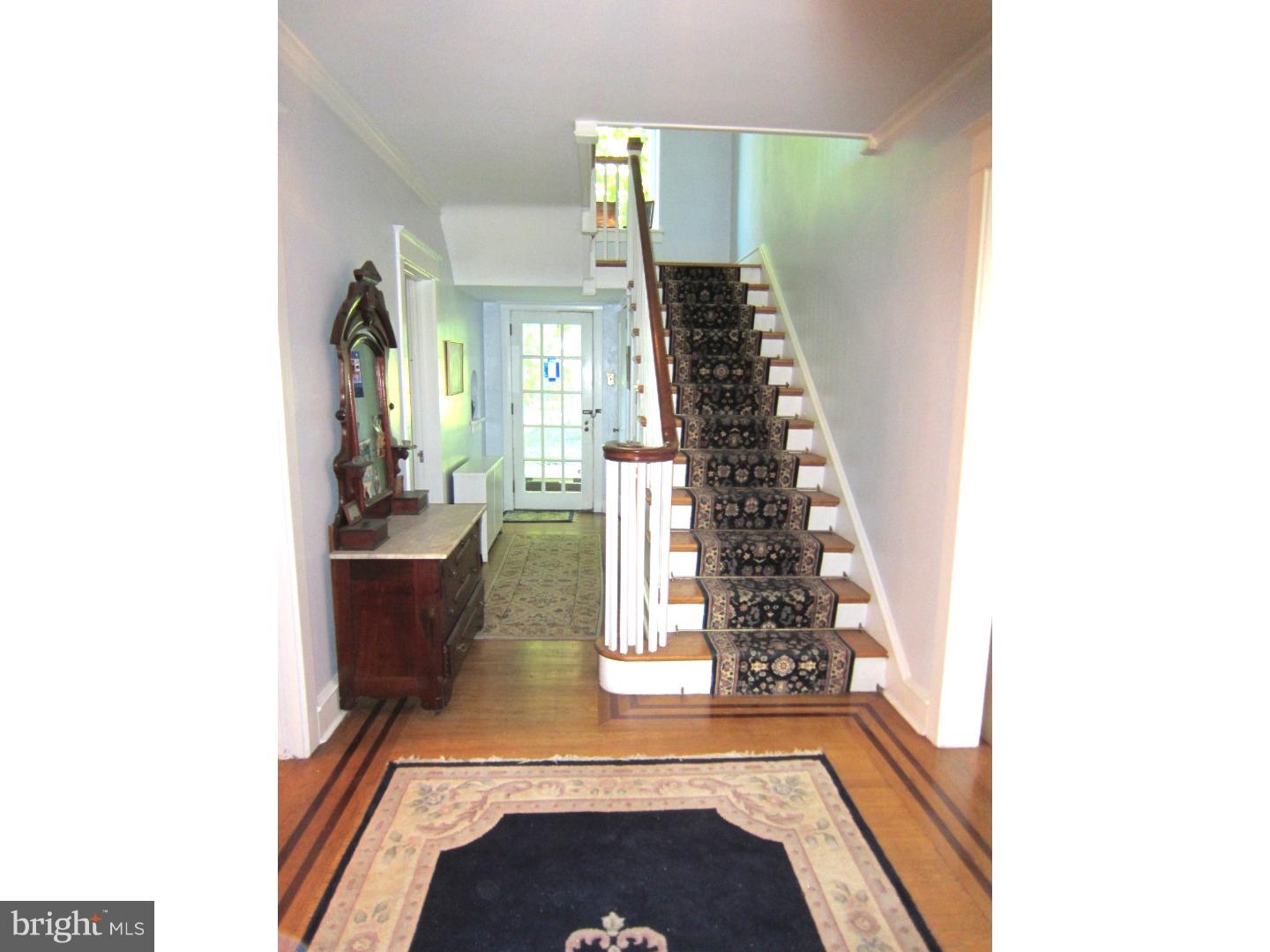 420 Newbold Road Jenkintown, PA 19046 - Photo 4 of 25 Hallway