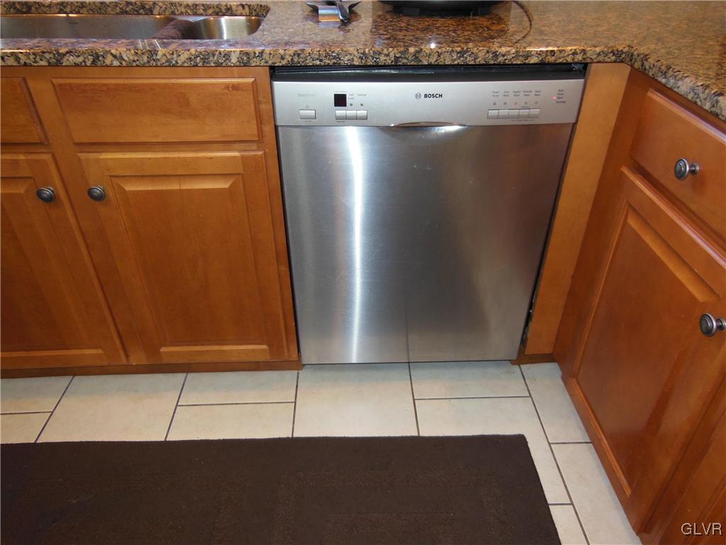 4779 Aziza Road New Tripoli, PA 18066 - Photo 11 of 38 Gallery Image 11
