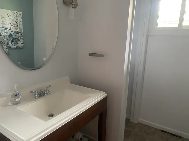 $149,000 | 308 South 5th Avenue, Streator, IL 61364