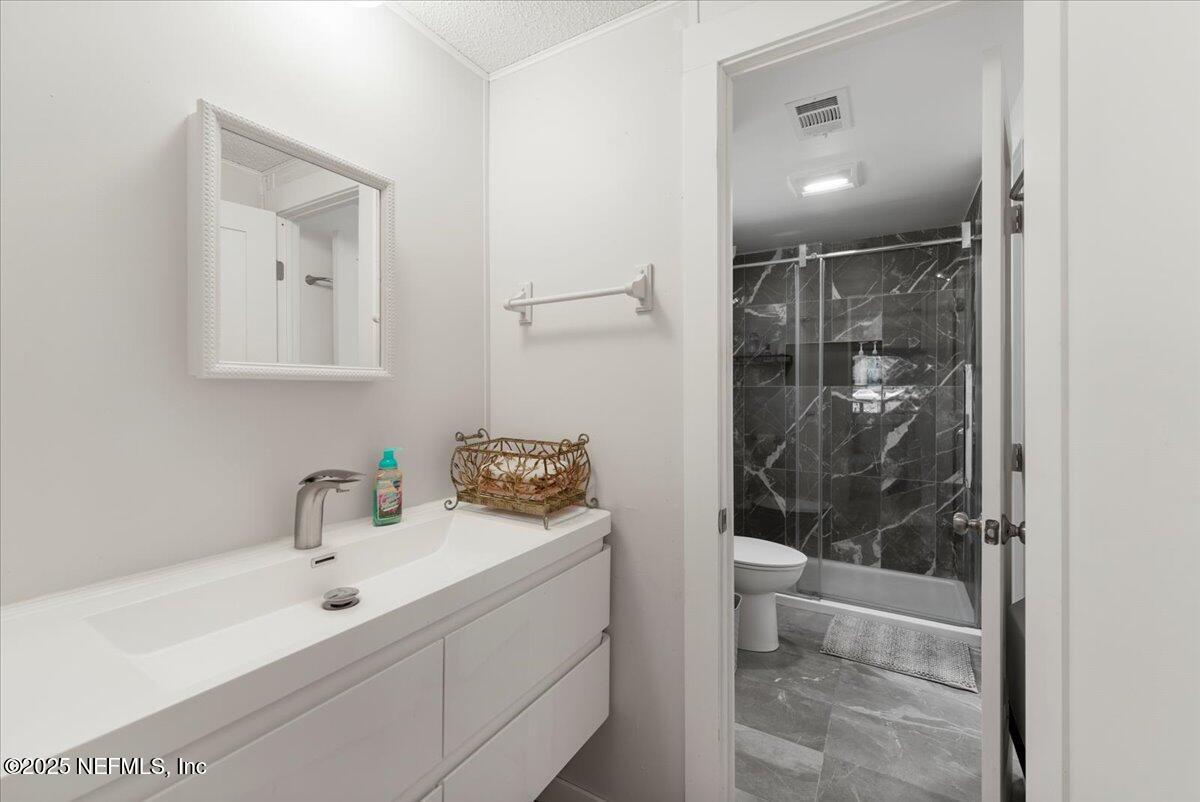 5300 Northwest 196th Way Starke, FL 32091 - Photo 11 of 47 11-7RV06094