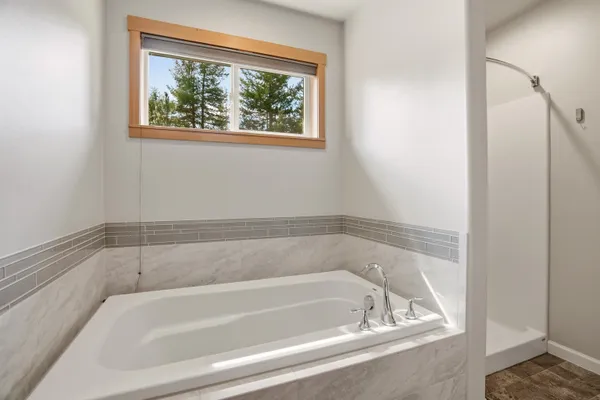 $729,950 | 34212 Vista Point Lane, Deer Park, WA 99006
