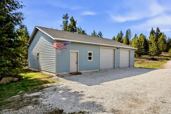 $729,950 | 34212 Vista Point Lane, Deer Park, WA 99006