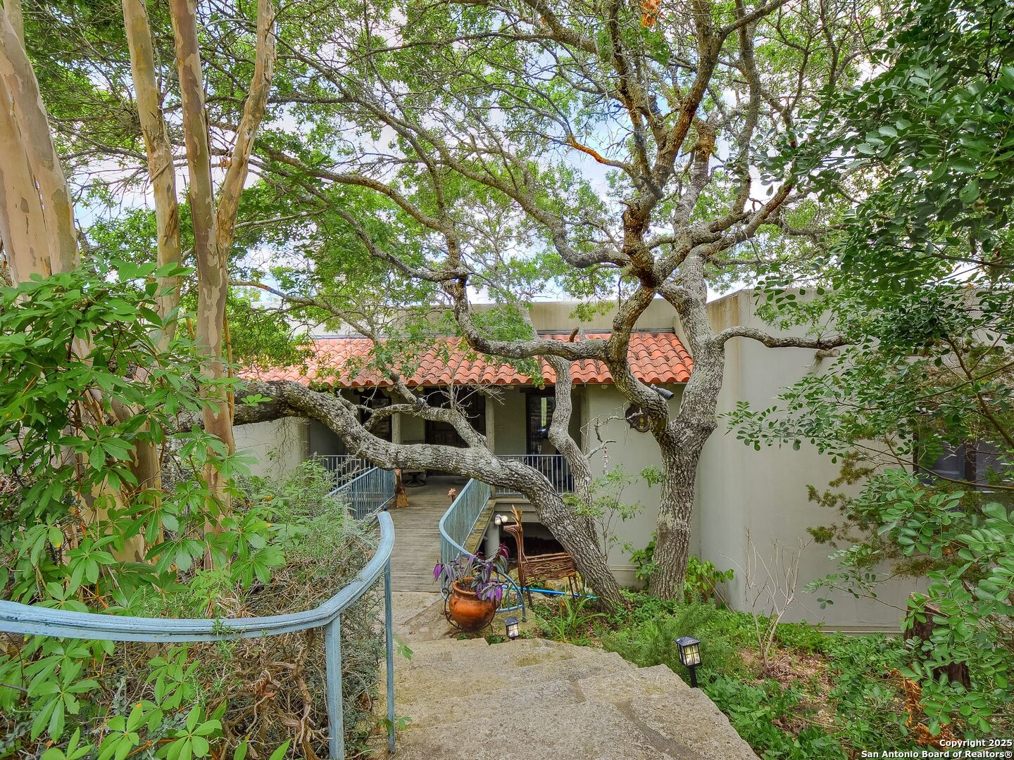 110 Axis Circle Boerne, TX 78006 - Photo 27 of 29 an aerial view of a house