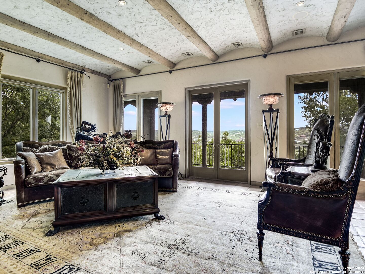 110 Axis Circle Boerne, TX 78006 - Photo 6 of 29 a living room with furniture and a flat screen tv