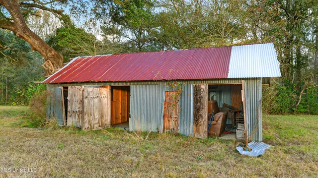 $459,000 | 76 Otis Stewart Road, Picayune, MS 39466