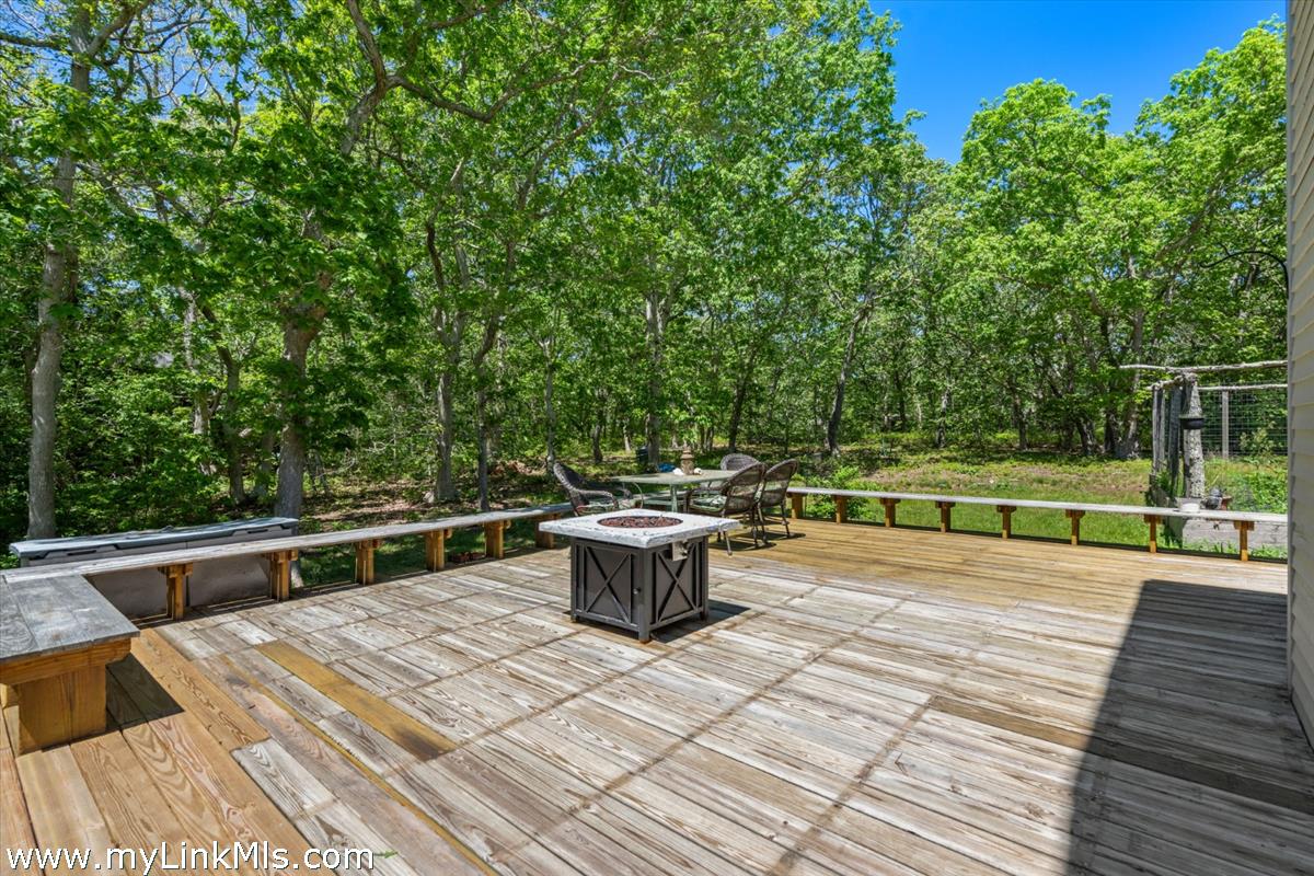 46 Old Coach Road West Tisbury, MA 02568 - Photo 17 of 20 Gallery Image 17