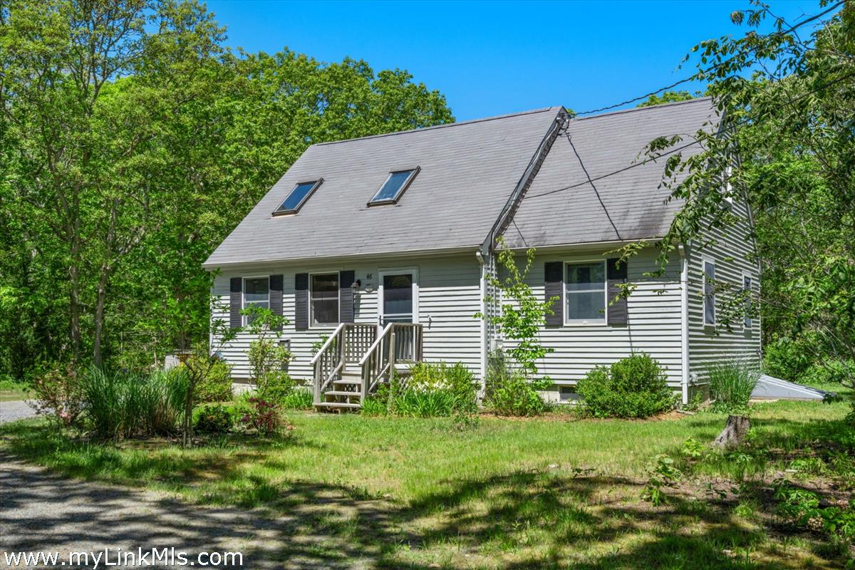 46 Old Coach Road West Tisbury, MA 02568 - Photo 3 of 20 Gallery Image 3