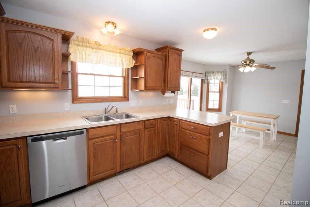 13935 South Scribner Road Perry, MI 48872 - Photo 13 of 30 IMG_6978.jpg