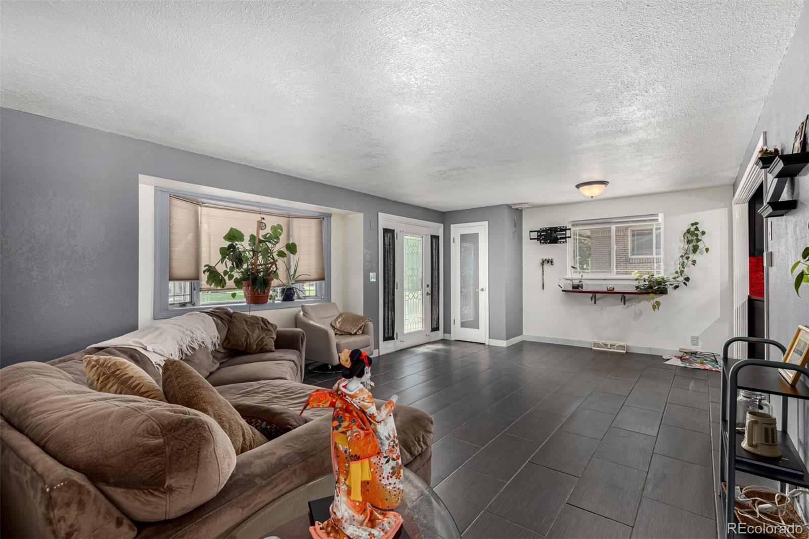 8561 Richard Road Denver, CO 80229 - Photo 11 of 45 Gallery Image 11