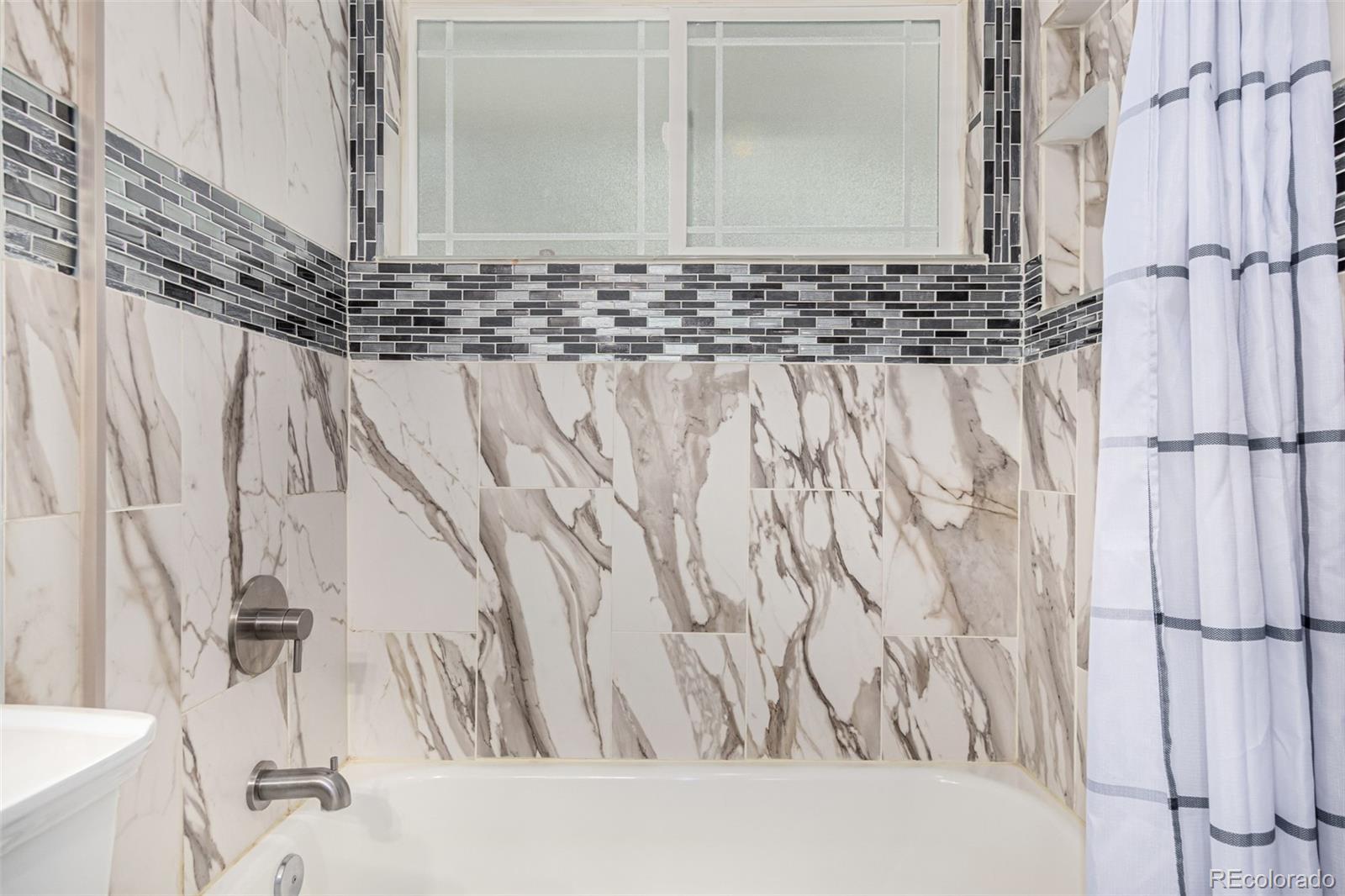 8561 Richard Road Denver, CO 80229 - Photo 27 of 45 Gallery Image 27