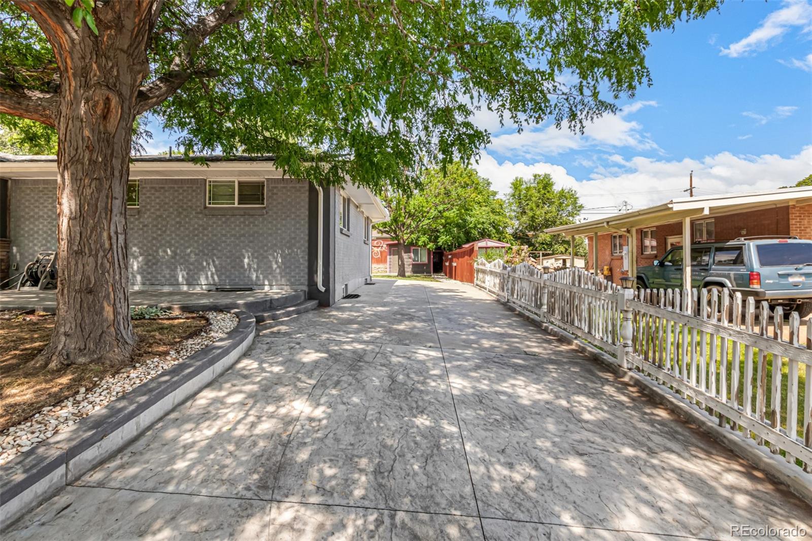 8561 Richard Road Denver, CO 80229 - Photo 7 of 45 Gallery Image 7