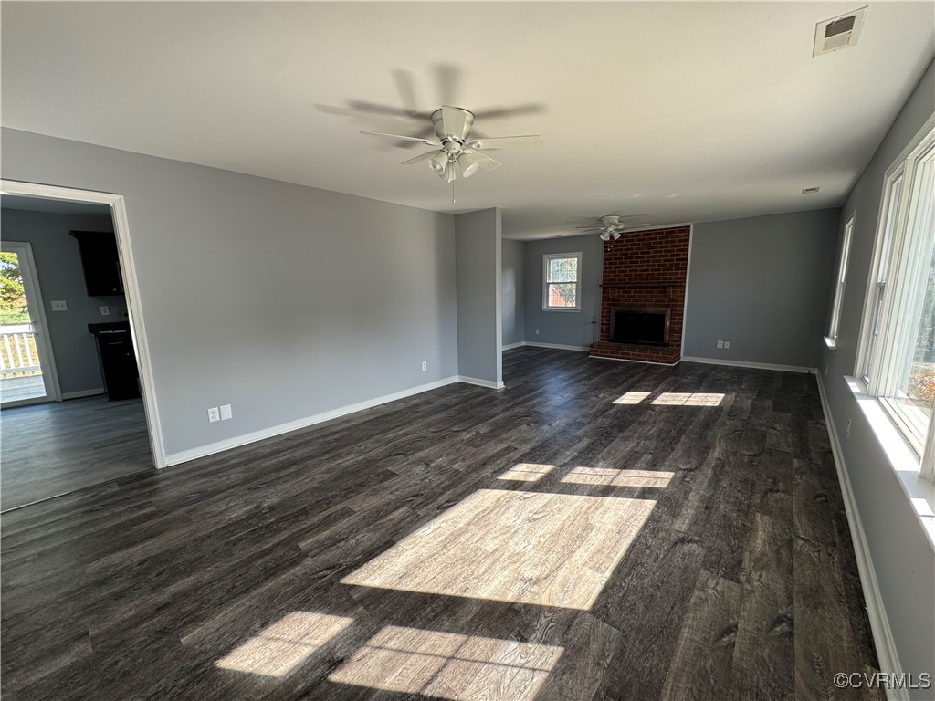 5318 Ridgerun Terrace Chesterfield, VA 23832 - Photo 2 of 15 Large Family Room/Living Combination