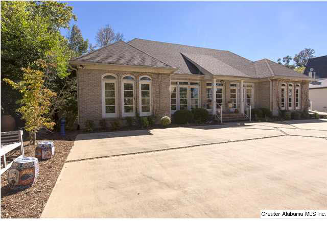 1449 Ridge Road Birmingham, AL 35209 - Photo 2 of 20