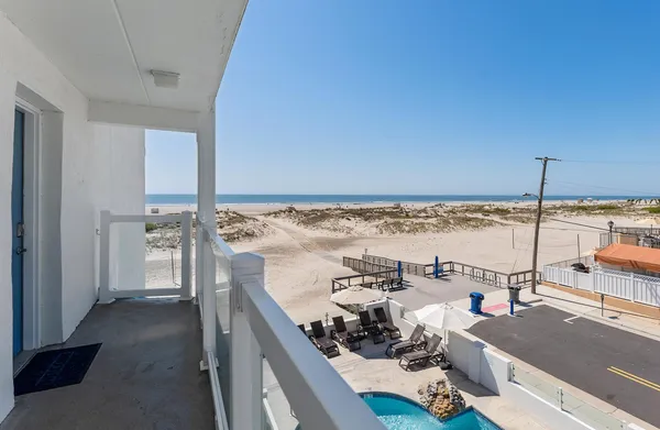 $425,000 | 9103 Atlantic Avenue, Unit 411, Wildwood Crest, NJ 08260