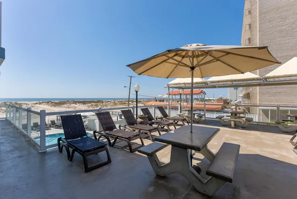 $425,000 | 9103 Atlantic Avenue, Unit 411, Wildwood Crest, NJ 08260