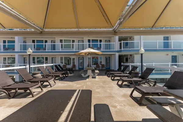 $425,000 | 9103 Atlantic Avenue, Unit 411, Wildwood Crest, NJ 08260