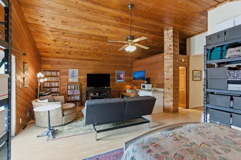 $950,000 | 5717 Maudina Avenue, Nashville, TN 37209