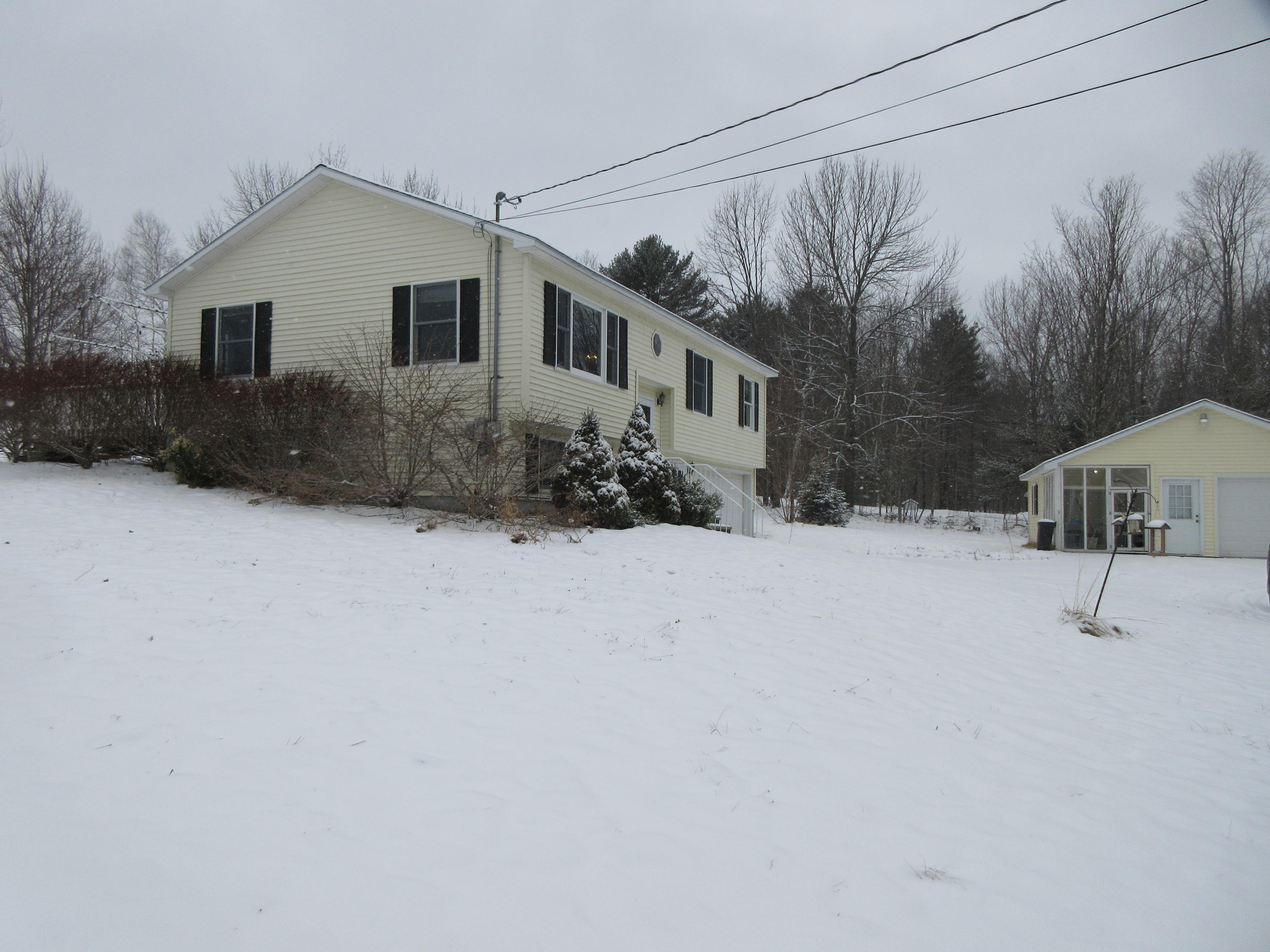 125 Dyer Road Carmel, ME 04419 - Photo 3 of 29 IMG_3534