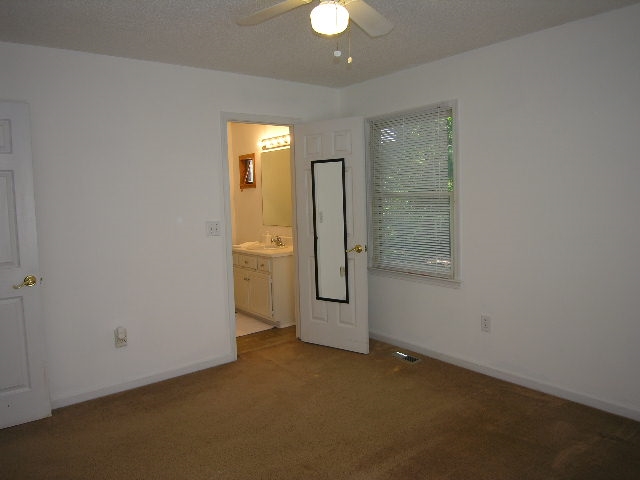 1008 Chester Circle Pendleton, SC 29670 - Photo 24 of 36