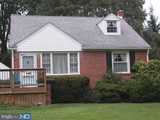 465 Valley View Road Springfield, PA 19064 - Photo 1 of 6
