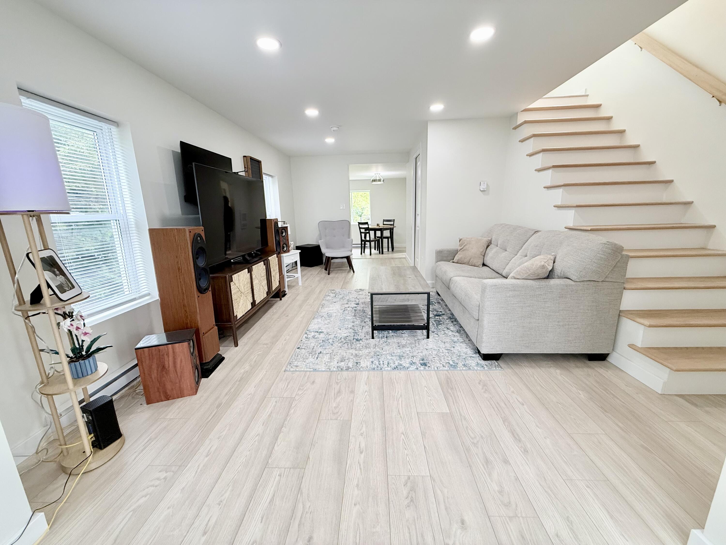70 Wall Street Plattsburgh, NY 12901 - Photo 5 of 19