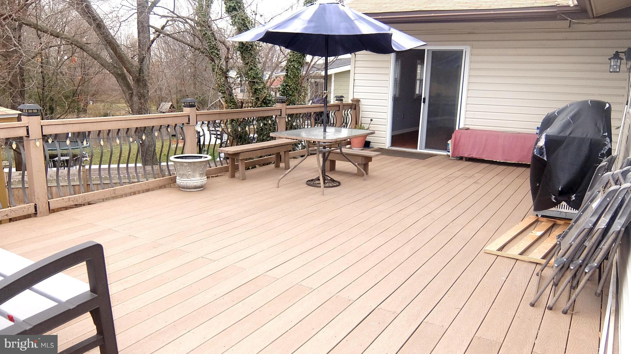 6016 Trailside Drive Springfield, VA 22150 - Photo 8 of 22 Large Deck