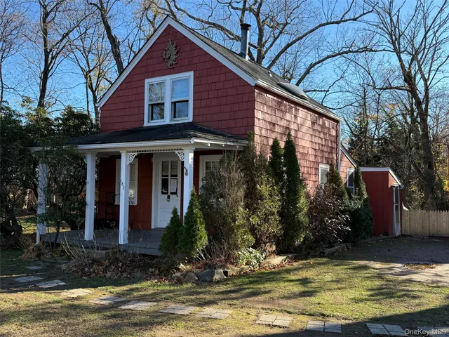 a view of a house with a swimming pool
