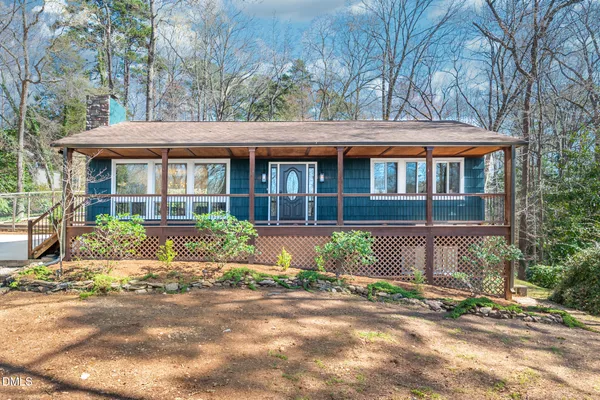 $750,000 | 1109 Sourwood Circle, Chapel Hill, NC 27517