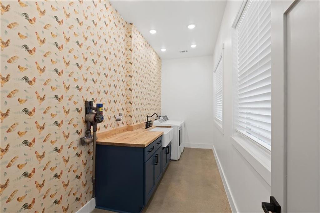 664 Wiggins Road Lyerly, GA 30730 - Photo 43 of 69 a bathroom with a sink a vanity and a mirror