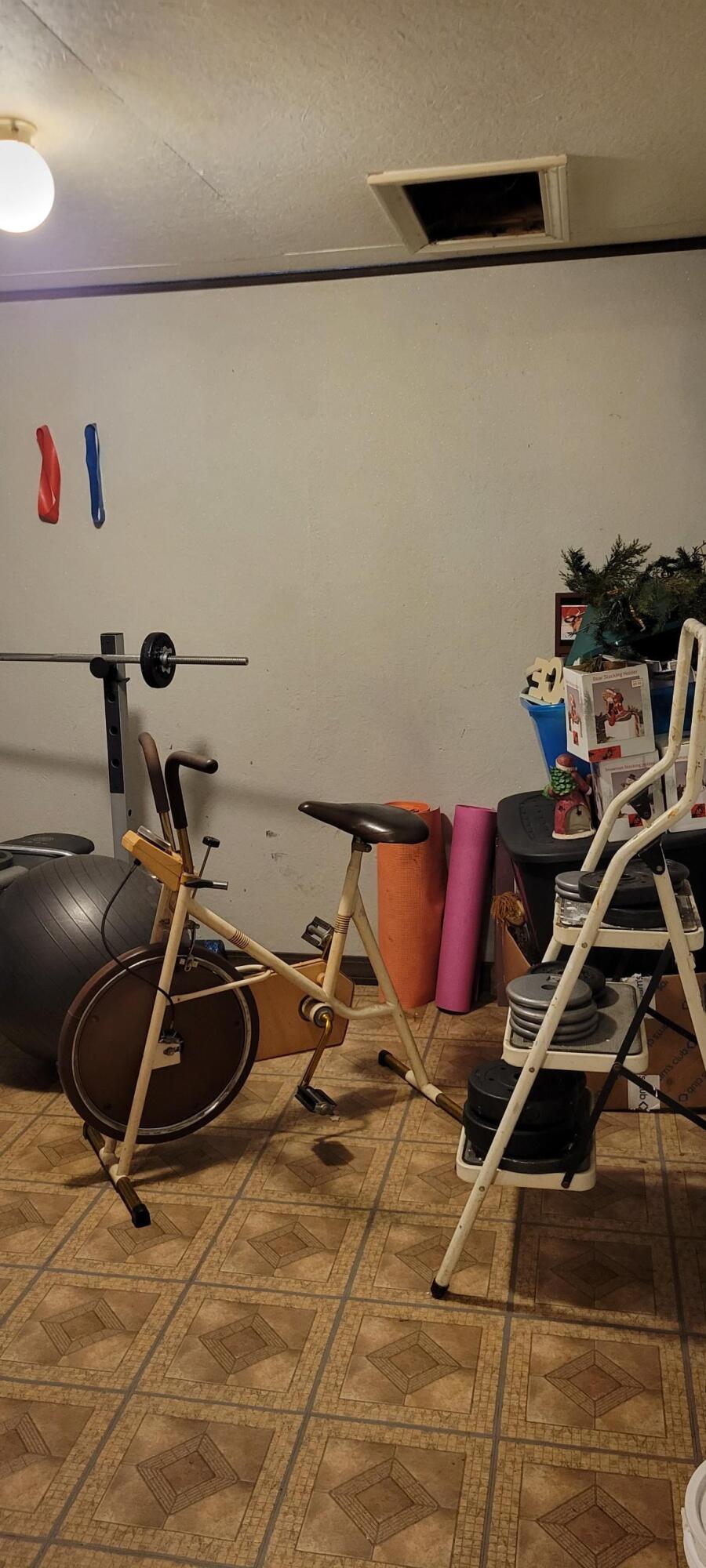 294 Vassalboro Road China, ME 04358 - Photo 24 of 25 Exercise room or BR 4