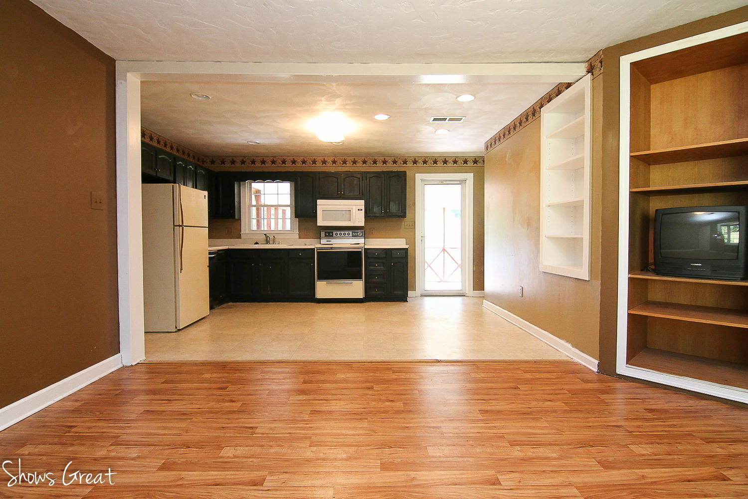 6896 Back Creek Road Boones Mill, VA 24065 - Photo 5 of 31 03-IMG_1868