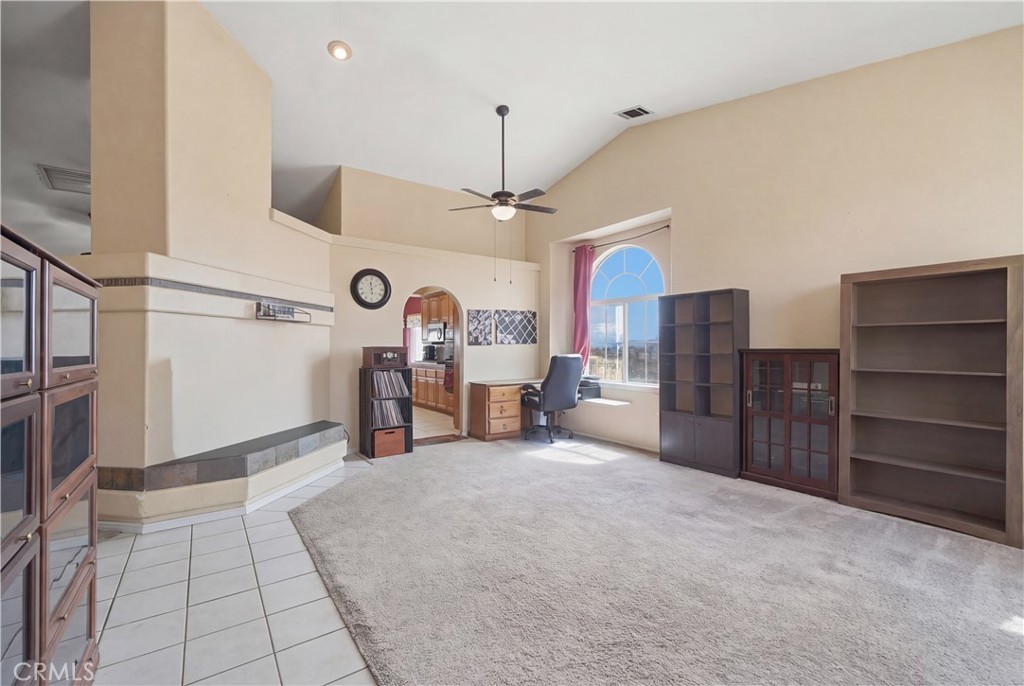 12035 Barbet Road Phelan, CA 92371 - Photo 7 of 47