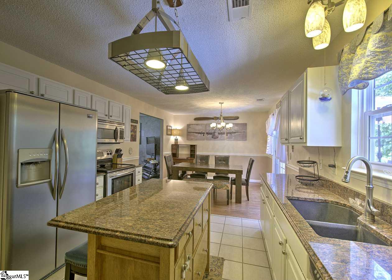 10 Timberjack Street Simpsonville, SC 29680 - Photo 15 of 36 Gallery Image 15
