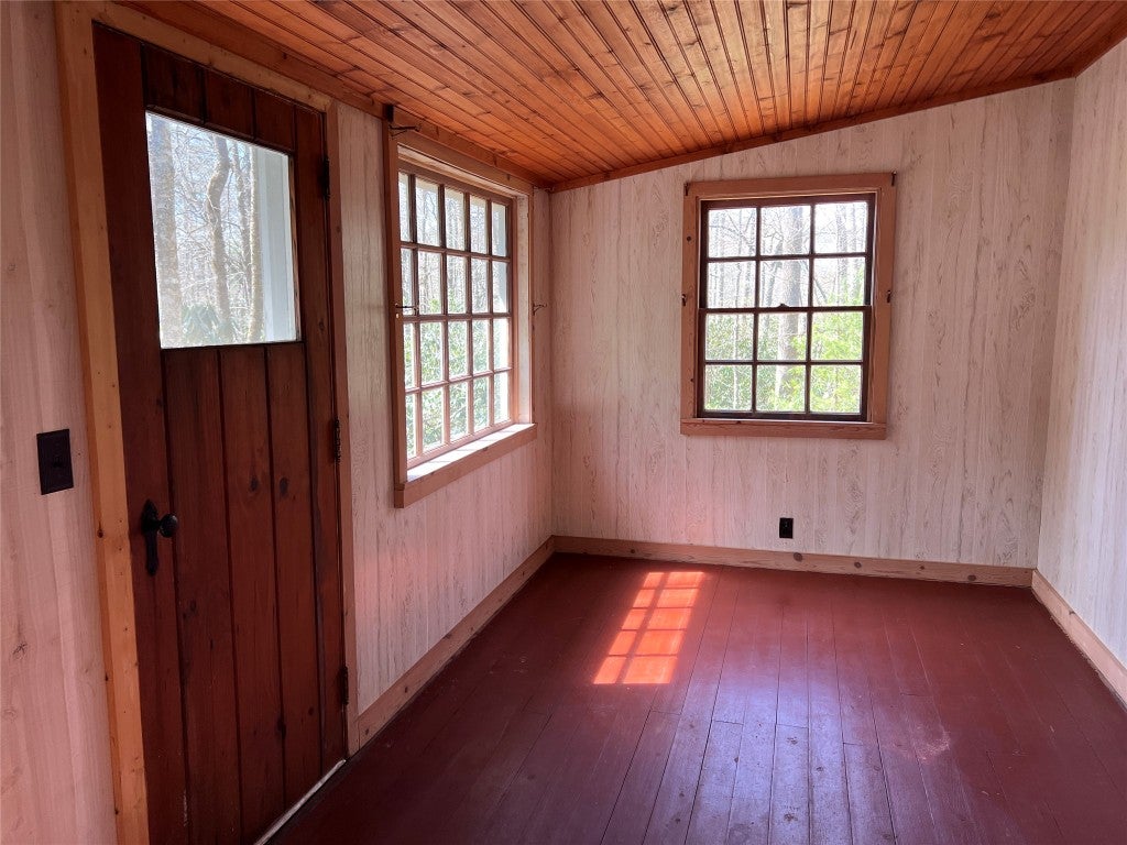 101 Brooks Road Highlands, NC 28741 - Photo 30 of 34 cottage bedroom w/ exit door