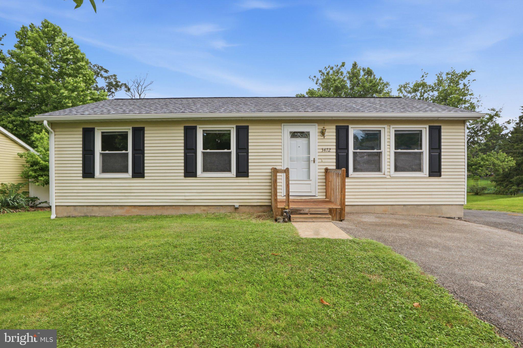 3472 Fox Ridge Court Dover, PA 17315 - Photo 11 of 75 Charming home with inviting curb appeal.