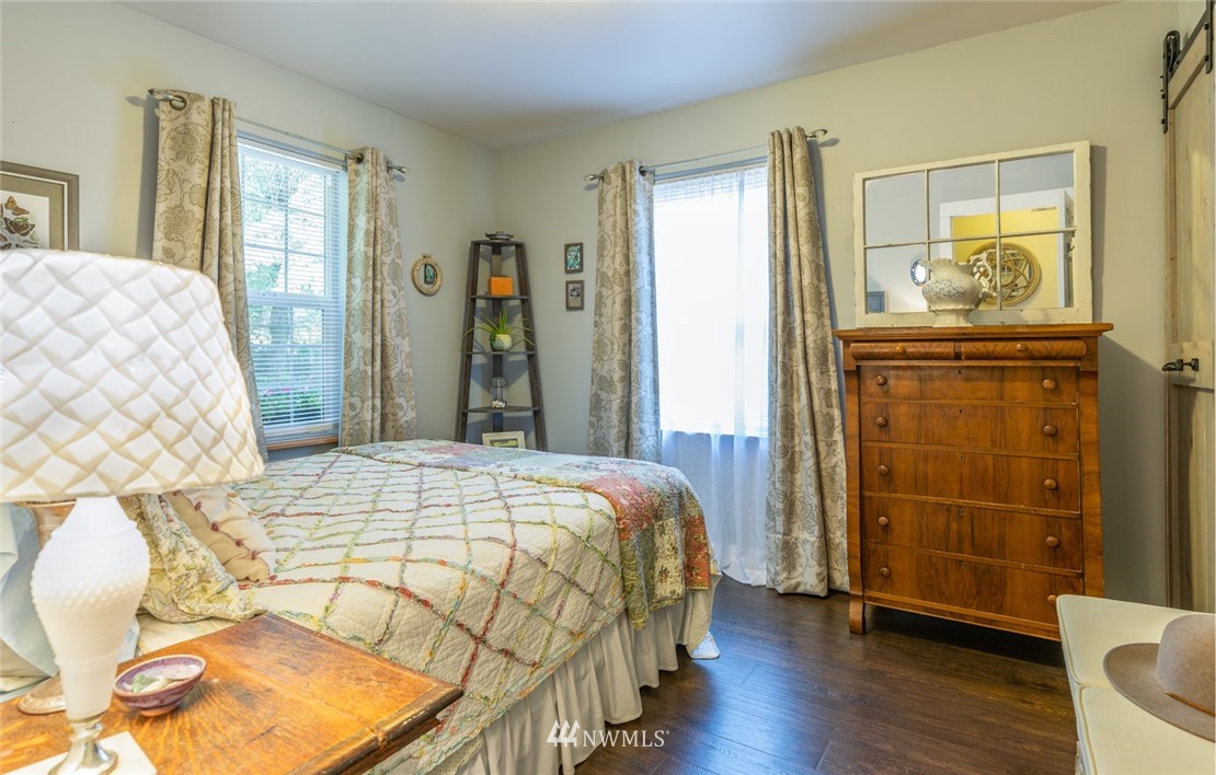 5562 Cape George Road Port Townsend, WA 98368 - Photo 12 of 29 Gallery Image 12