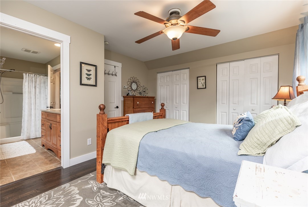 5562 Cape George Road Port Townsend, WA 98368 - Photo 18 of 29 Gallery Image 18
