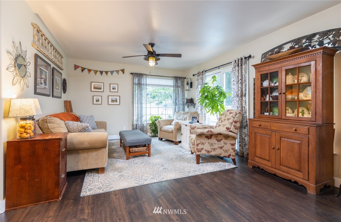 5562 Cape George Road Port Townsend, WA 98368 - Photo 5 of 29 Gallery Image 5